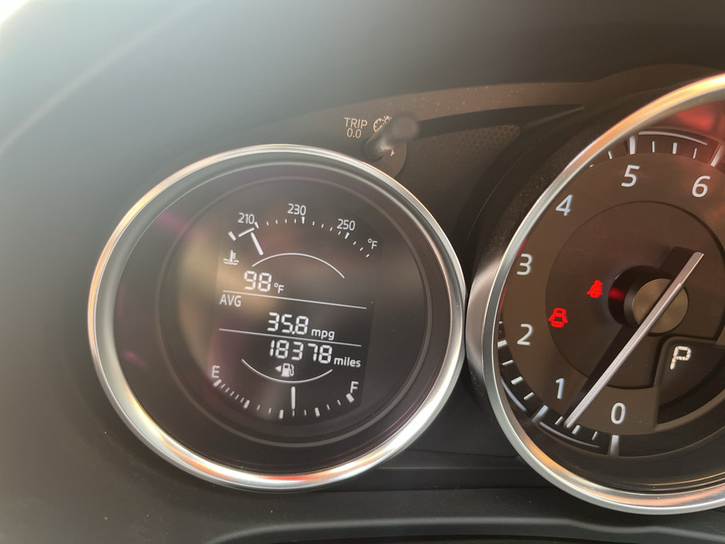 Used 2016 MAZDA MX-5 Miata Club RWD image 10
