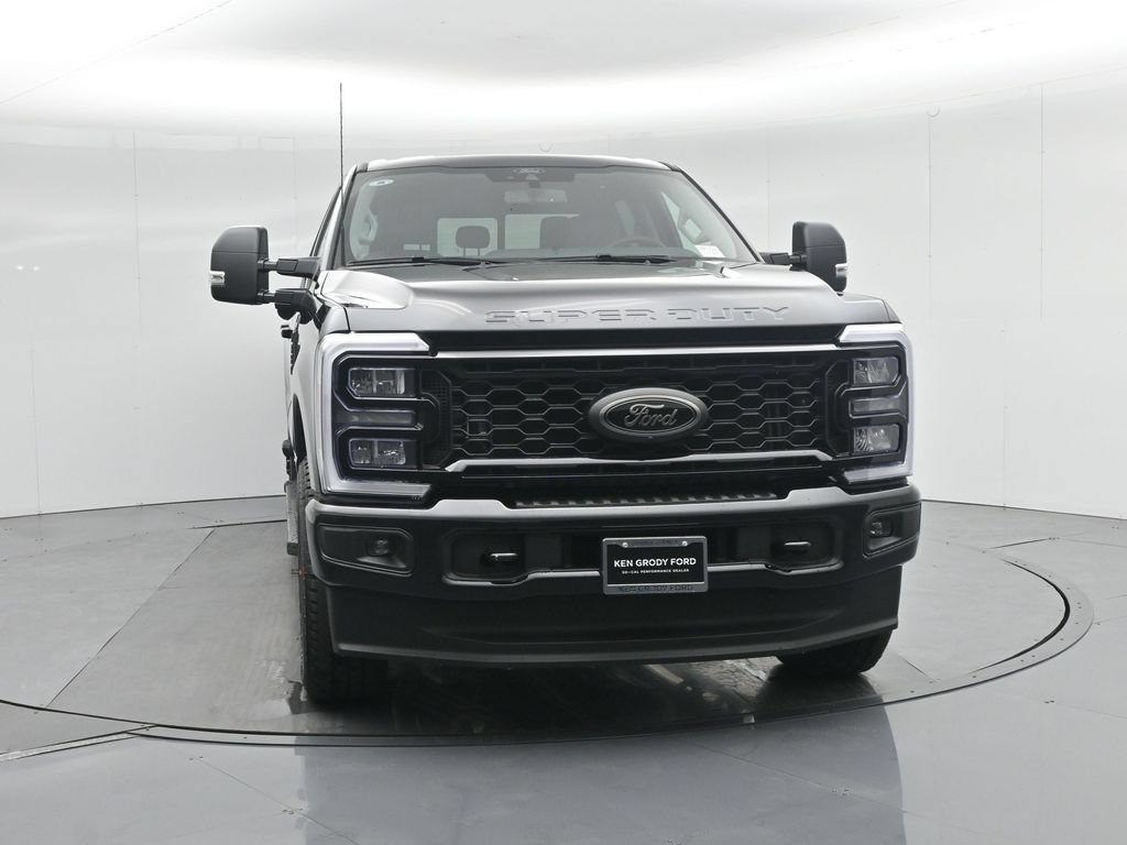 New 2026 Ford F350 XLT w/ XLT Premium Package AWD/4WD image 25