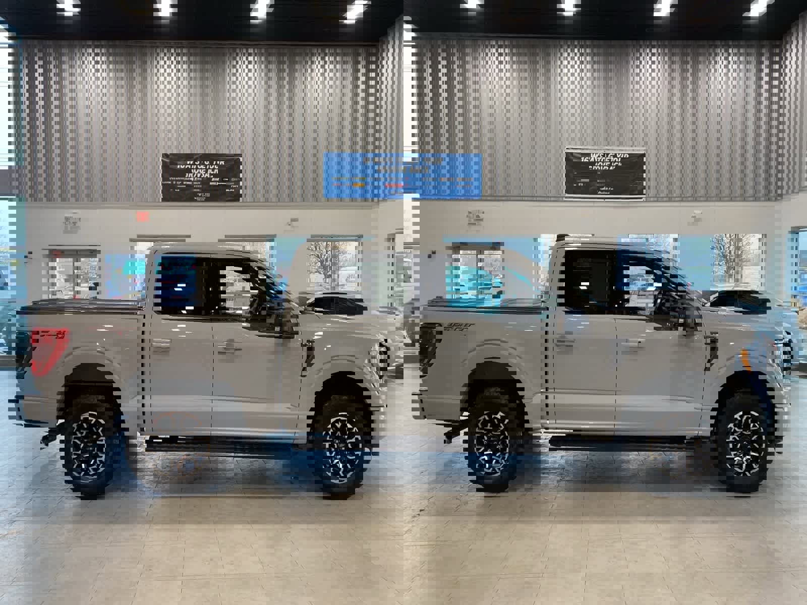 Used 2023 Ford F150 XLT w/ Equipment Group 302A High image 6