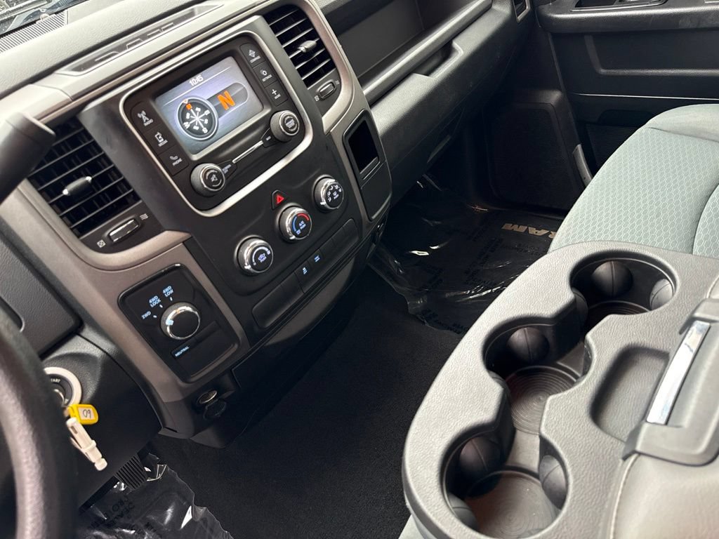 Used 2014 RAM 1500 Express w/ Black Ram 1500 Express Group AWD/4WD image 27
