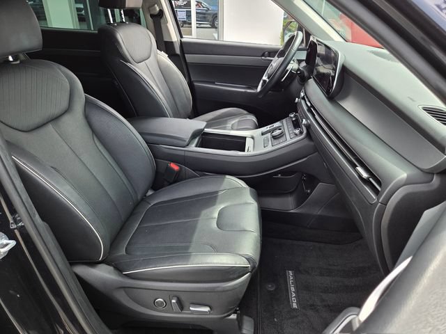 Used 2023 Hyundai Palisade SEL w/ Cargo Package FWD image 17