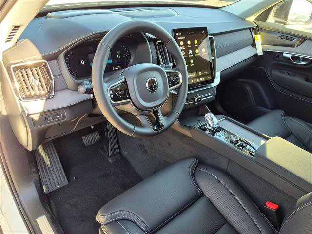 New 2026 Volvo XC90 T8 Ultra w/ Protection Package AWD/4WD image 7