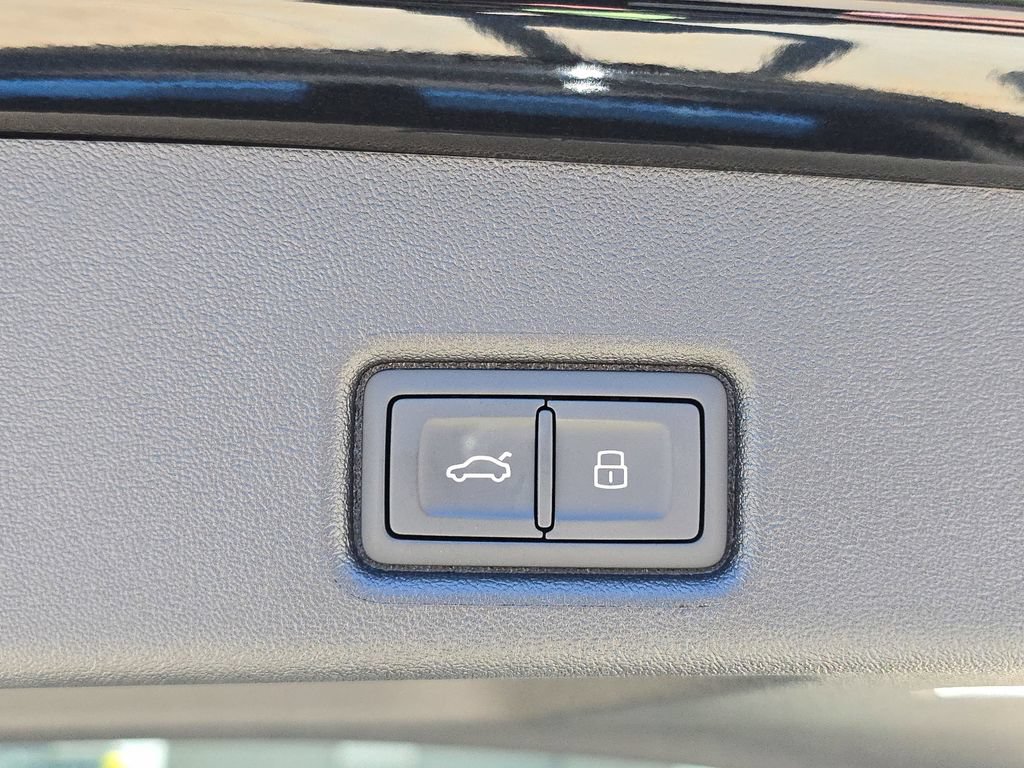 New 2026 Audi SQ5 Premium Plus AWD/4WD image 13