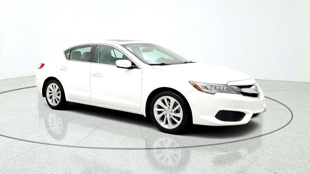 Used 2017 Acura ILX w/ Premium Package FWD image 3