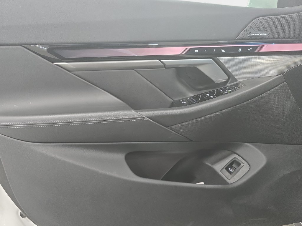 Certified 2026 BMW 540i xDrive AWD/4WD image 20
