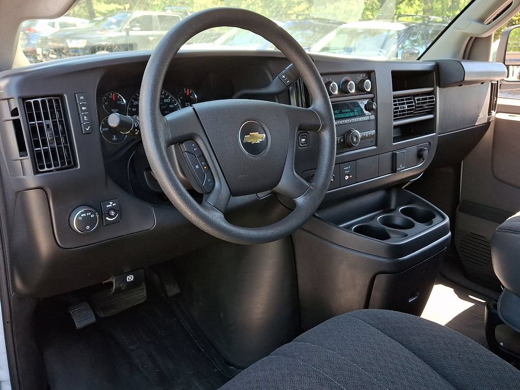 Used 2024 Chevrolet Express 2500 w/ Driver Convenience Package RWD image 26