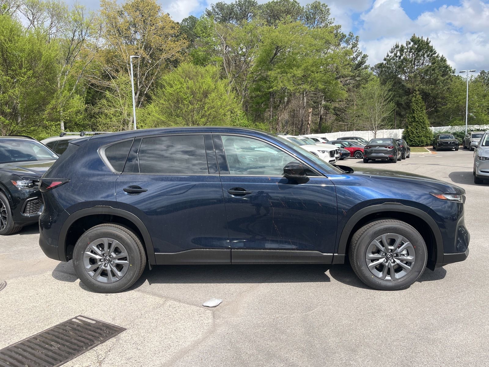 New 2026 MAZDA CX-5 Select AWD/4WD image 3