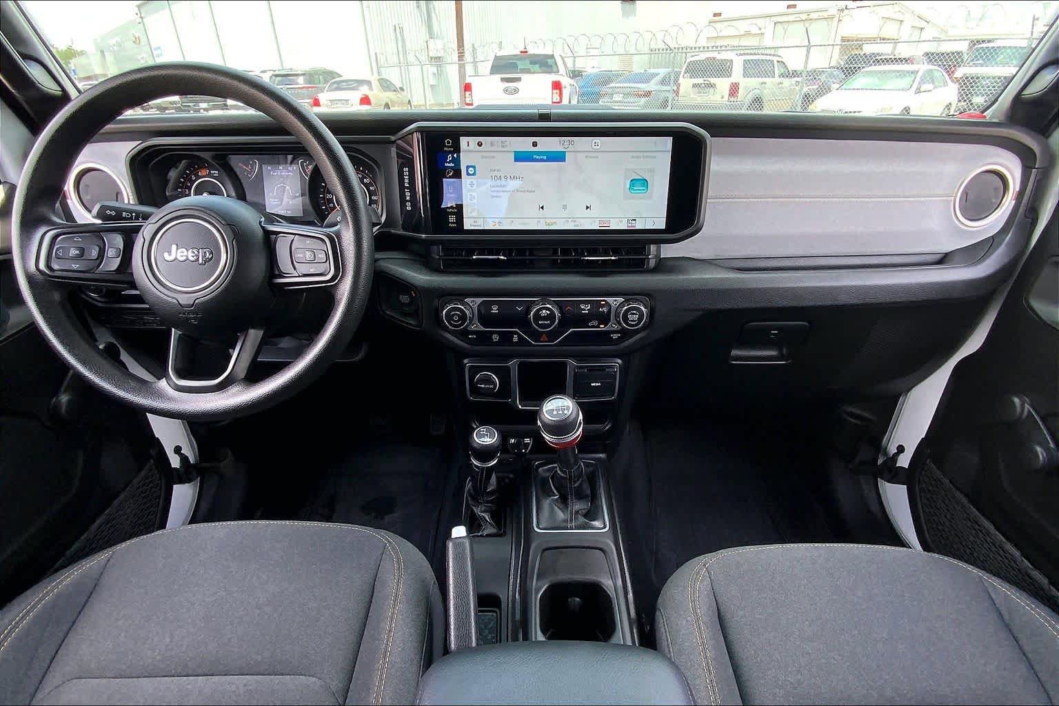 Used 2024 Jeep Wrangler Sport AWD/4WD image 15