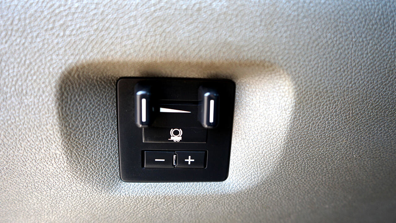 Used 2013 Chevrolet Silverado 2500 W/T image 10