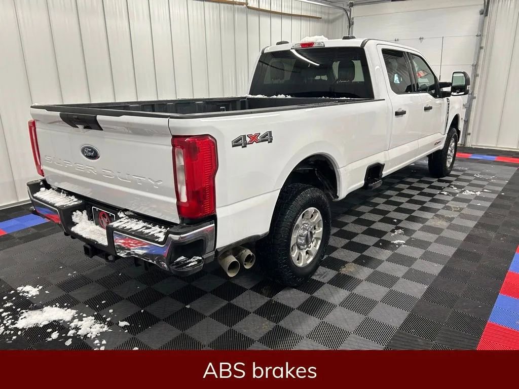 Used 2023 Ford F250 XLT image 6