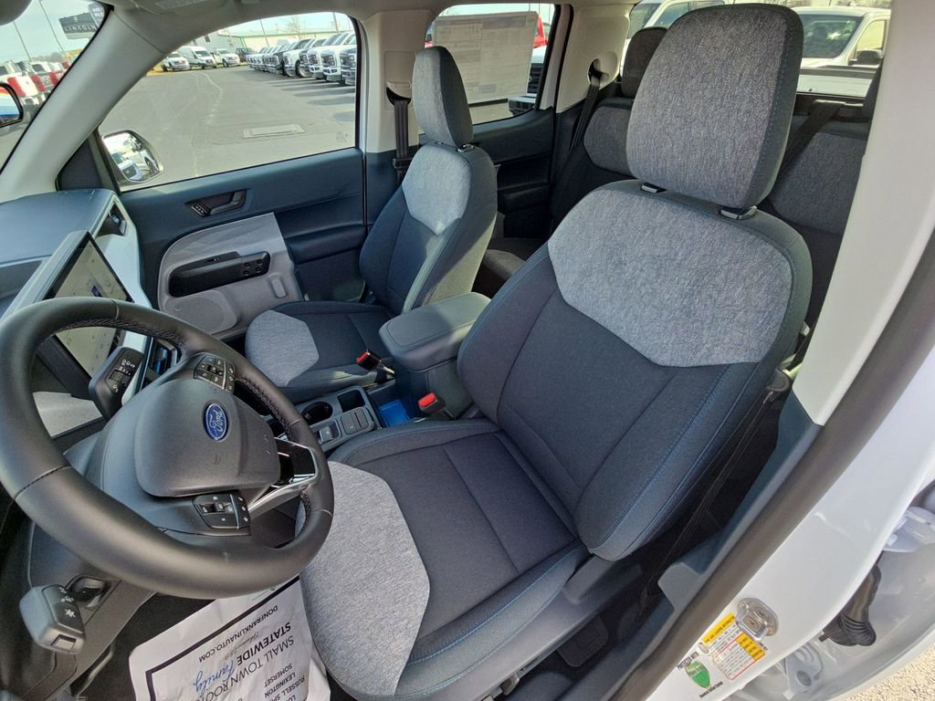 New 2025 Ford Maverick XLT w/ Equipment Group 301A image 16