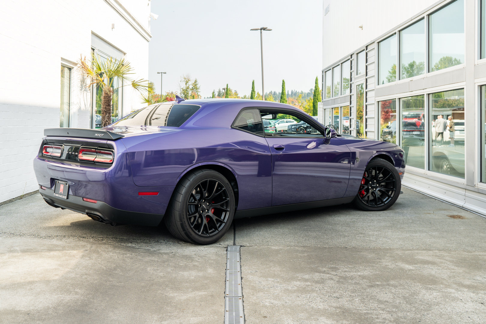Used 2016 Dodge Challenger SRT Hellcat RWD image 7