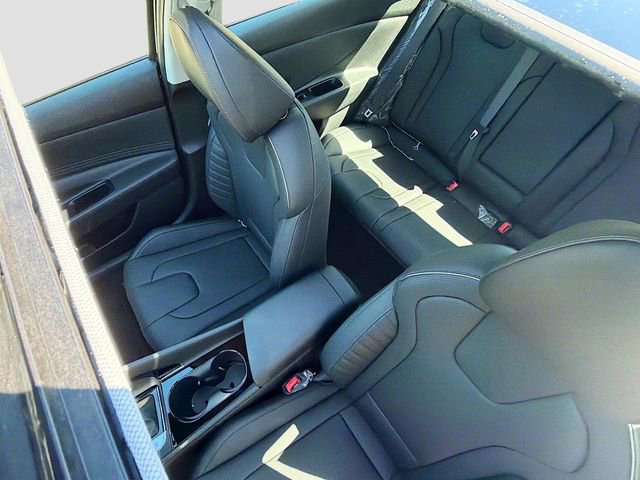 New 2026 Hyundai Elantra Limited FWD image 23