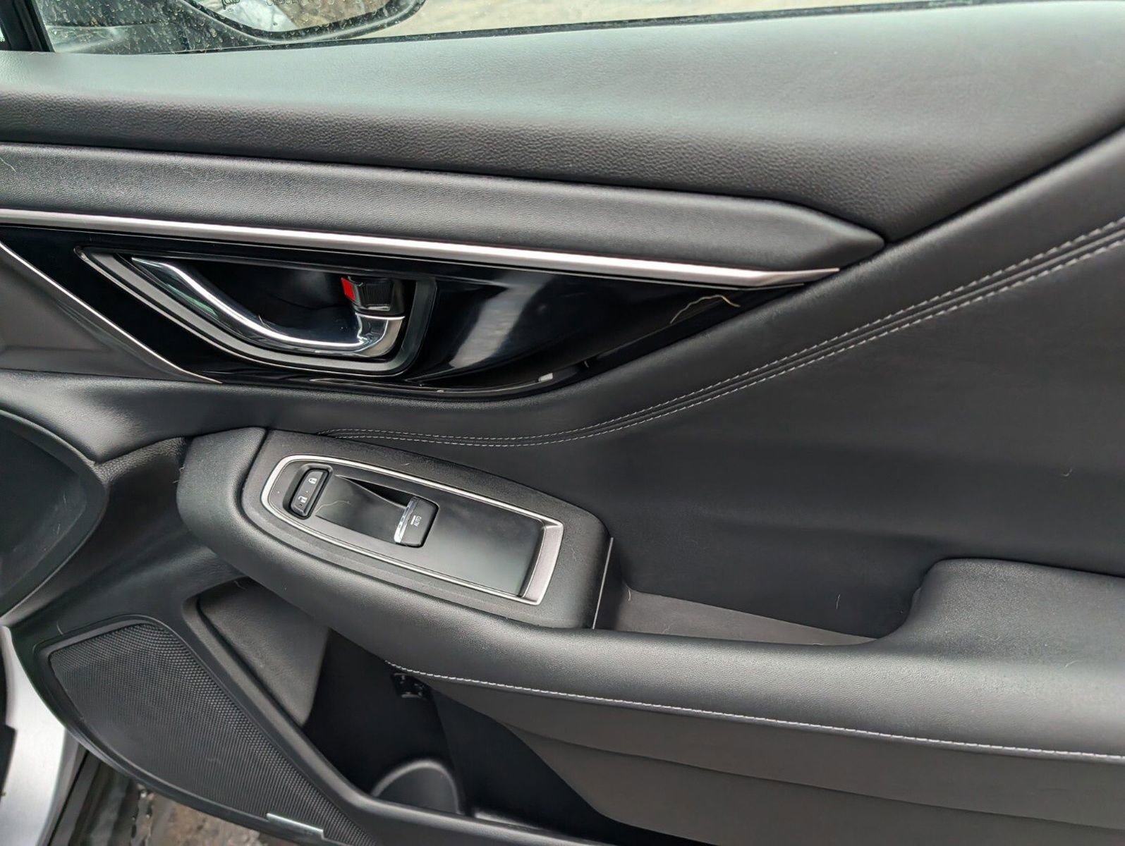 Used 2023 Subaru Outback Limited image 27