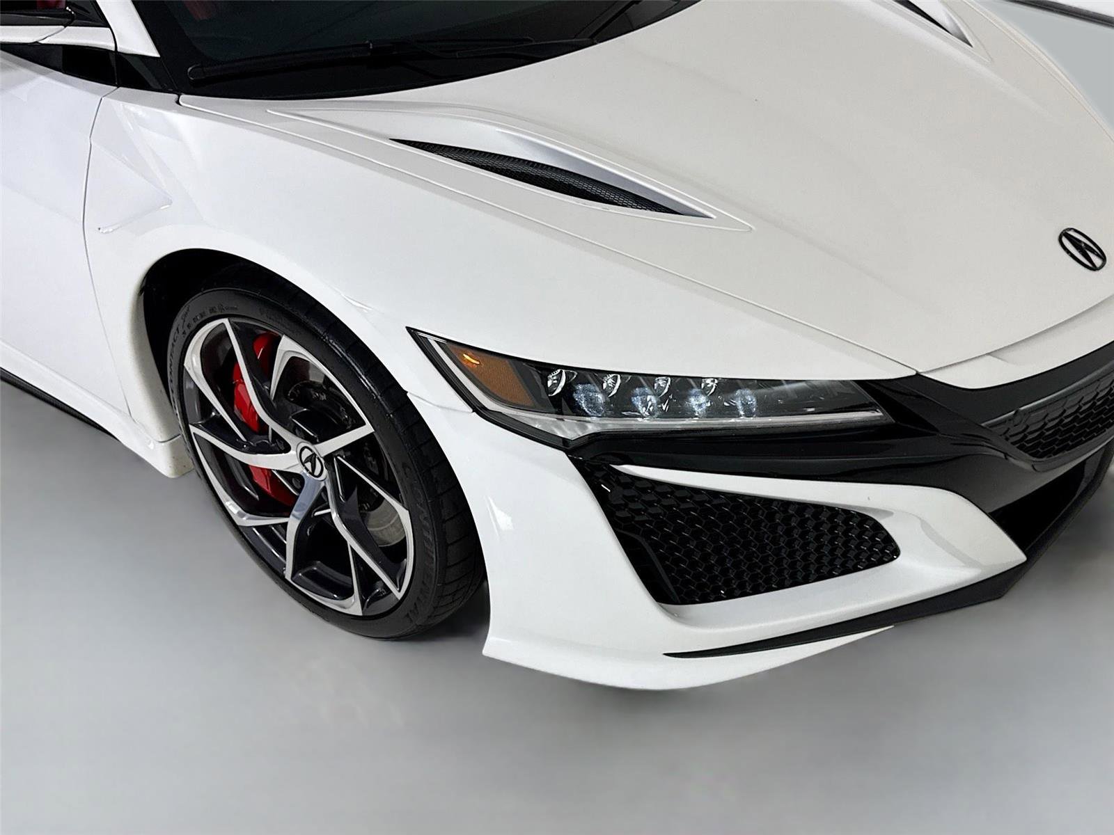 Used 2020 Acura NSX AWD/4WD image 31