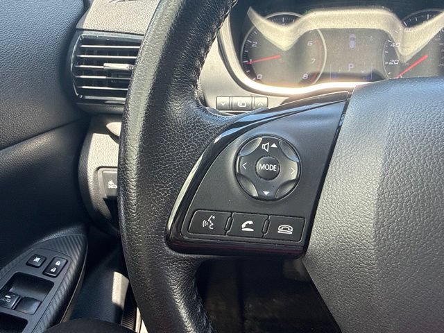 Used 2022 Mitsubishi Eclipse Cross FWD image 19