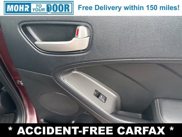 Used 2017 Kia Forte LX image 28