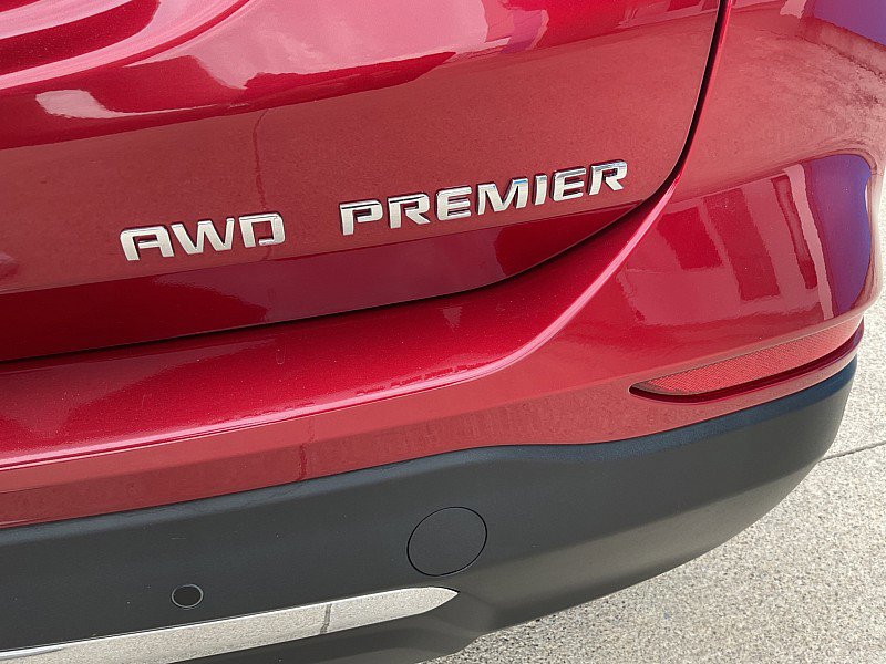 Used 2022 Chevrolet Equinox Premier AWD/4WD image 10