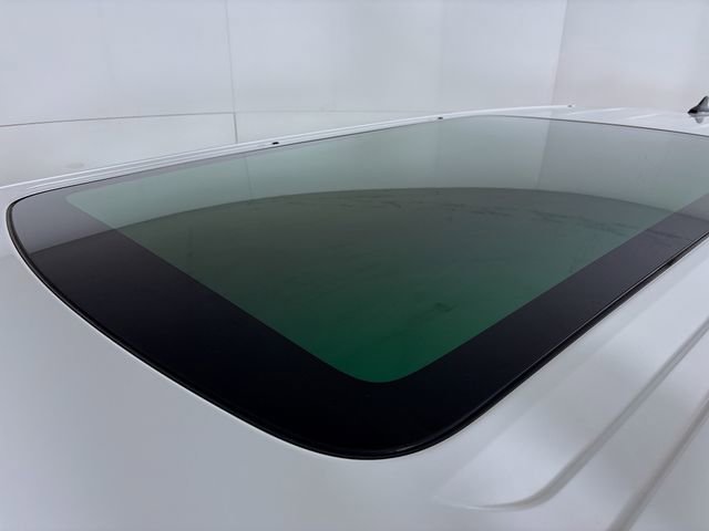 New 2025 Volkswagen ID. Buzz 1st Edition image 22