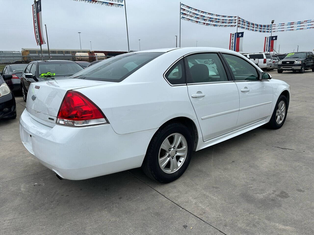 Used 2014 Chevrolet Impala Limited LS image 4