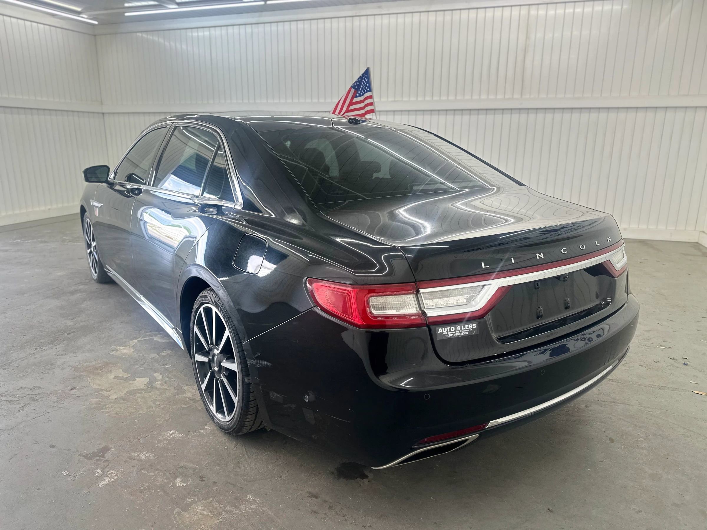 Used 2017 Lincoln Continental Reserve w/ Technology Package image 7