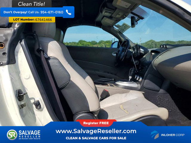 Used 2008 Nissan 350Z Touring RWD image 13