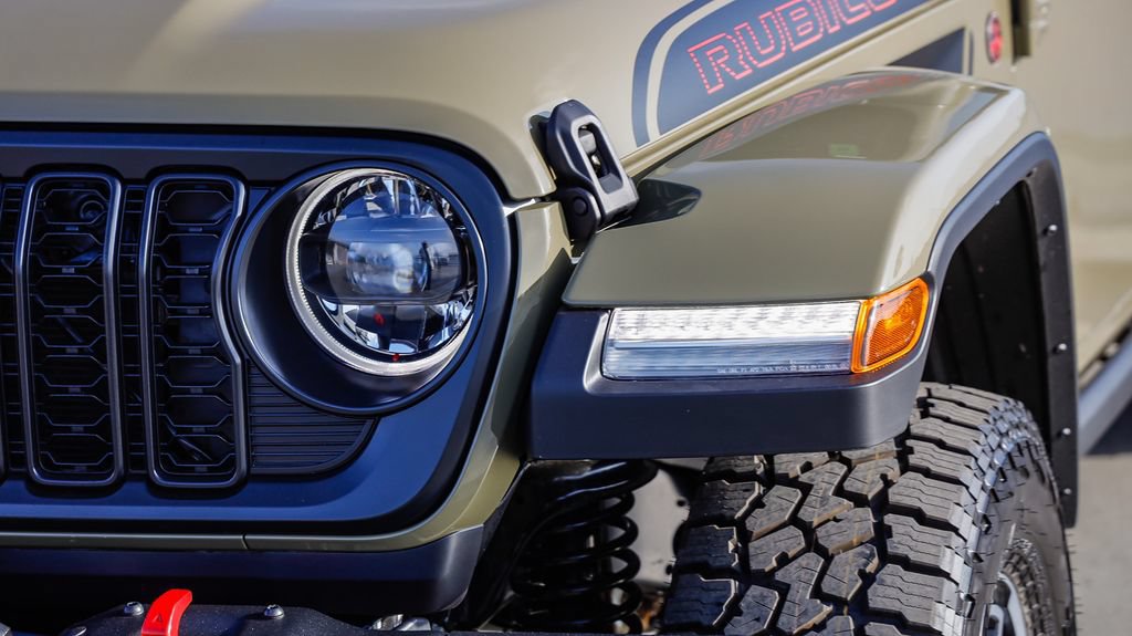 New 2026 Jeep Gladiator Sport AWD/4WD image 5