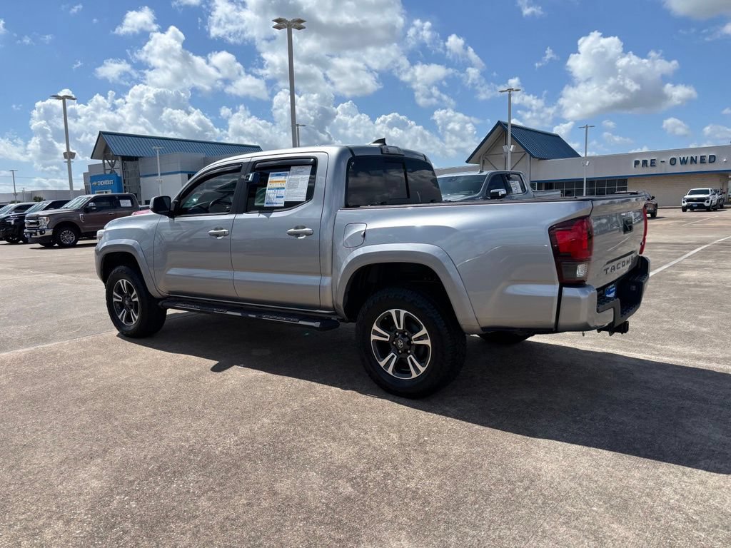 Used 2018 Toyota Tacoma TRD Sport RWD image 9