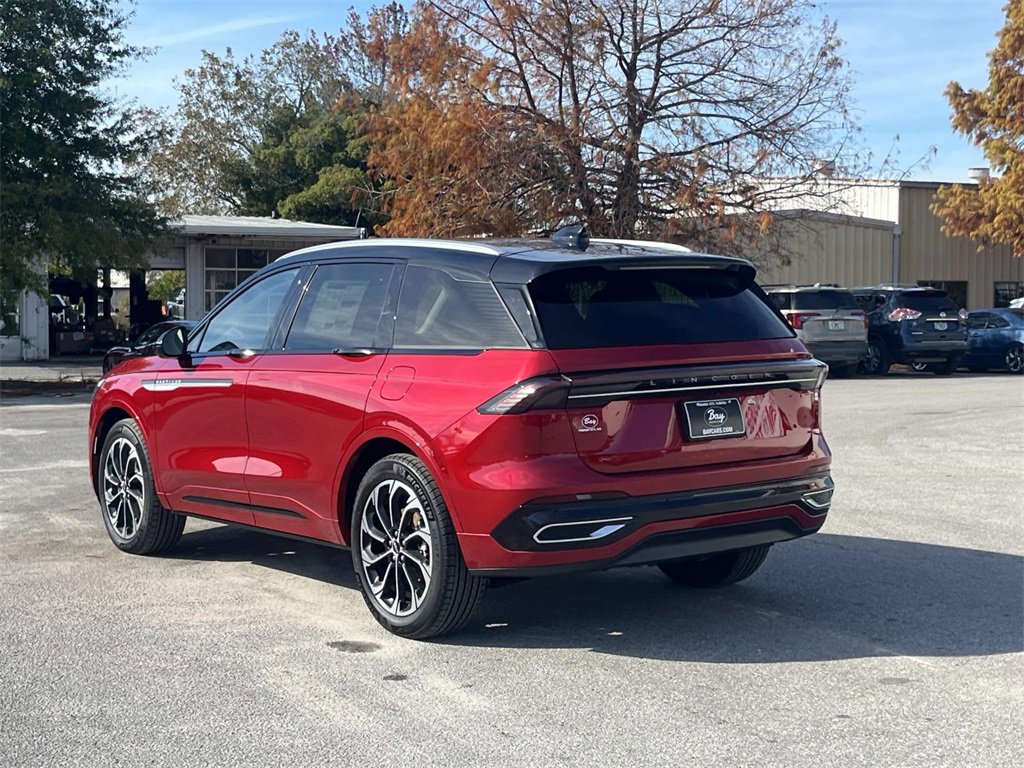 New 2026 Lincoln Nautilus Reserve image 3