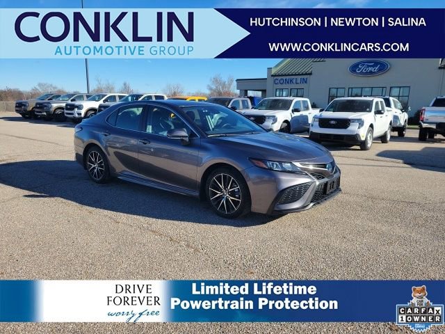 Used 2024 Toyota Camry SE