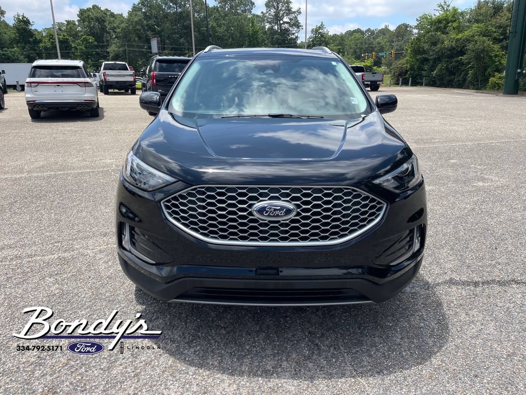 Used 2023 Ford Edge SEL w/ Convenience Package AWD/4WD image 2
