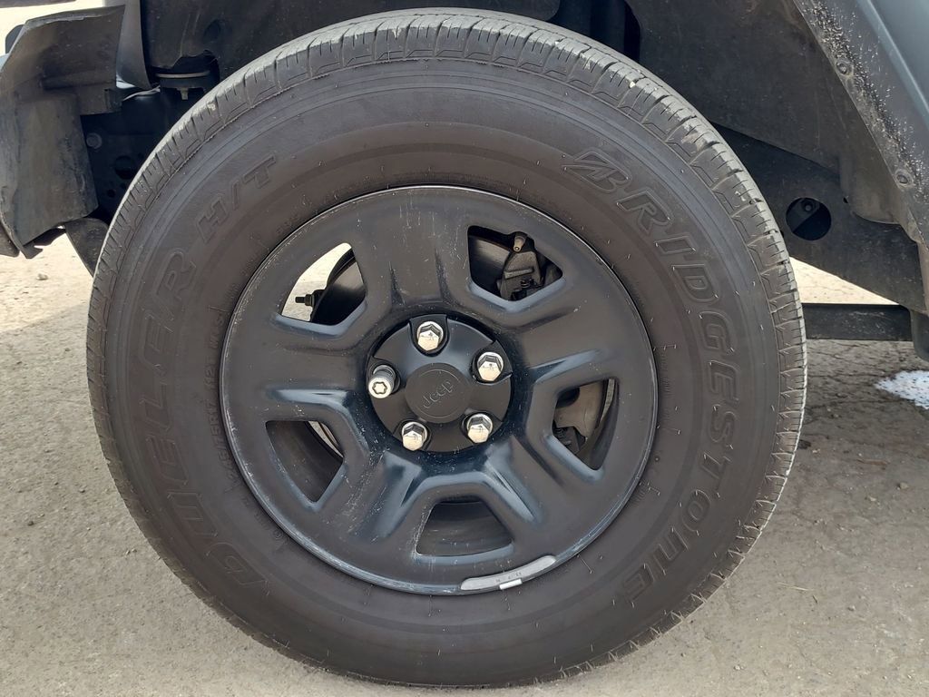 Used 2020 Jeep Wrangler Unlimited Sport AWD/4WD image 34