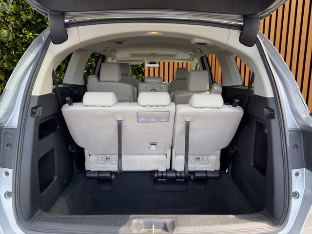 Used 2025 Honda Odyssey EX-L image 2