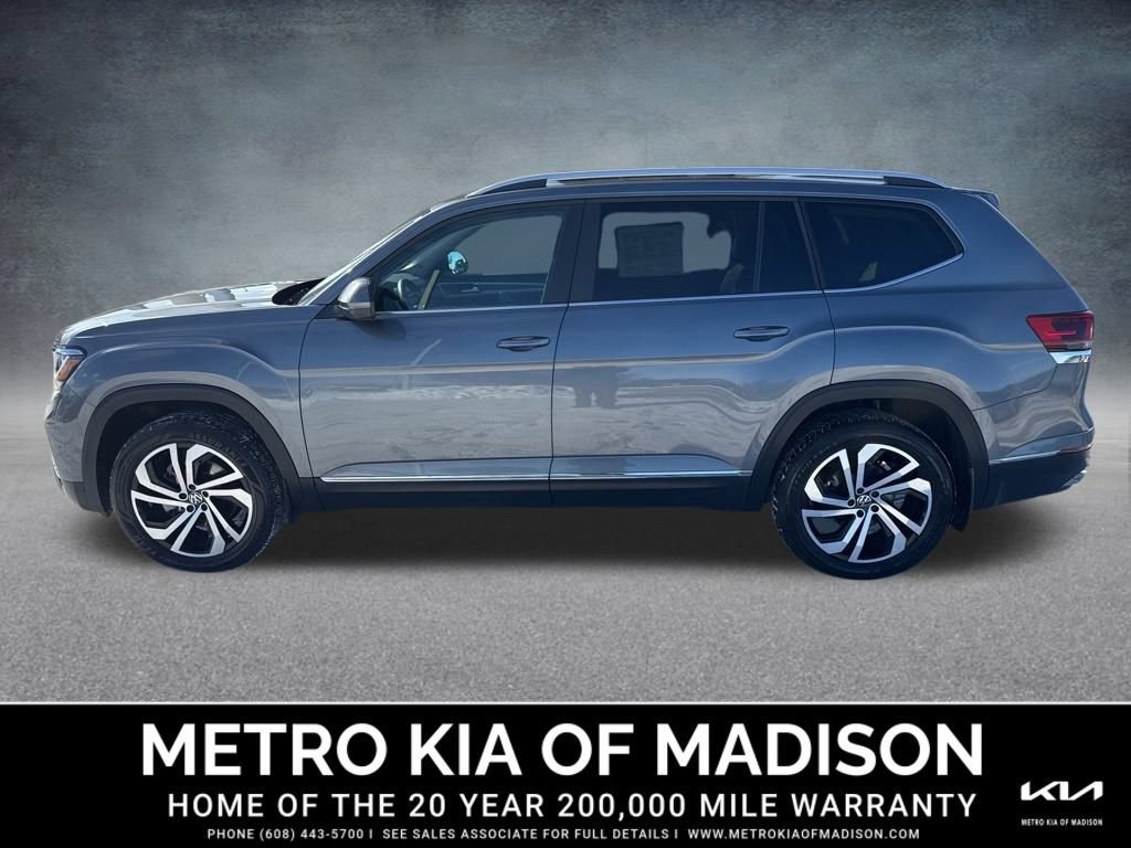 Used 2022 Volkswagen Atlas SEL image 2
