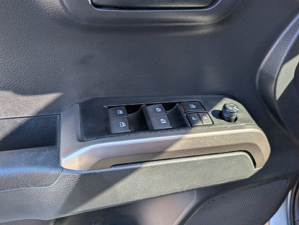 Used 2023 Toyota Tacoma SR5 RWD image 10