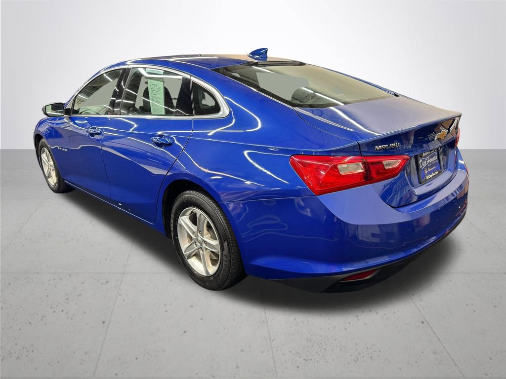 Used 2023 Chevrolet Malibu LT FWD image 4