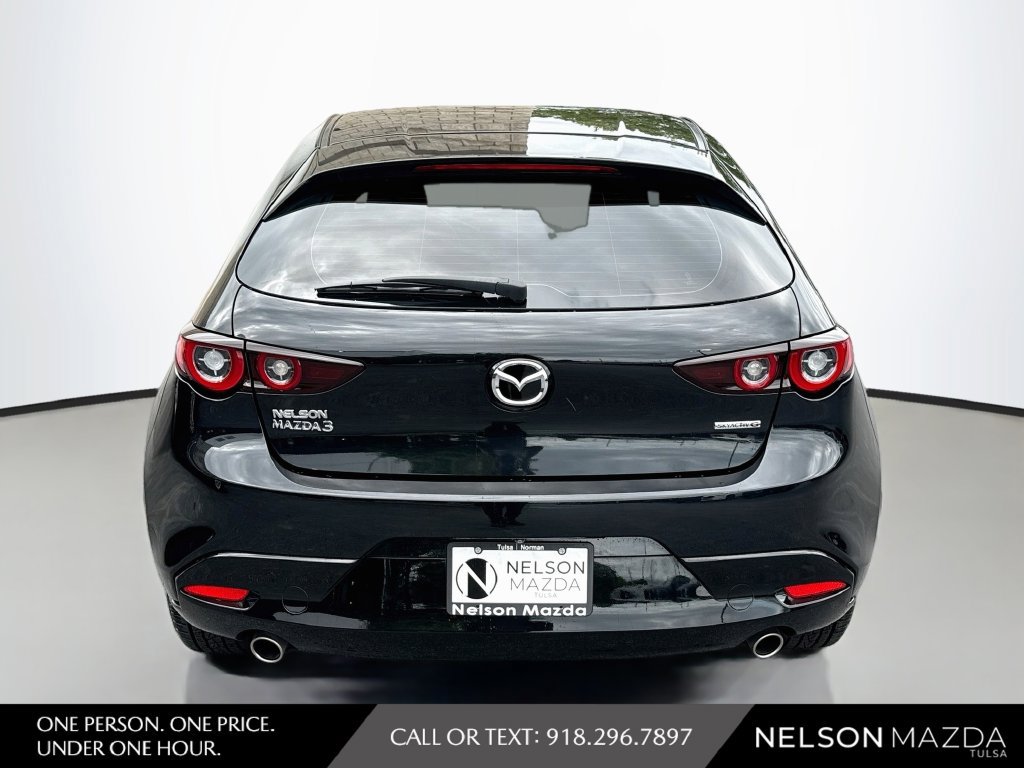 Used 2022 MAZDA MAZDA3 s FWD image 6