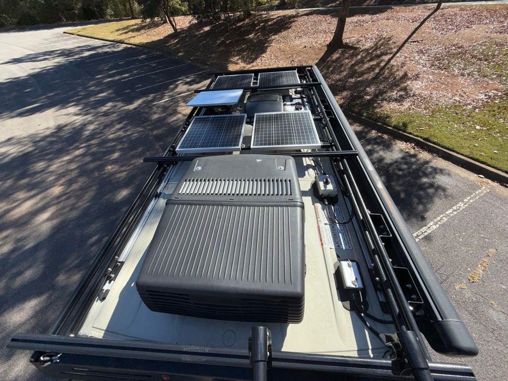 Used 2023 Mercedes-Benz Sprinter 2500 image 44