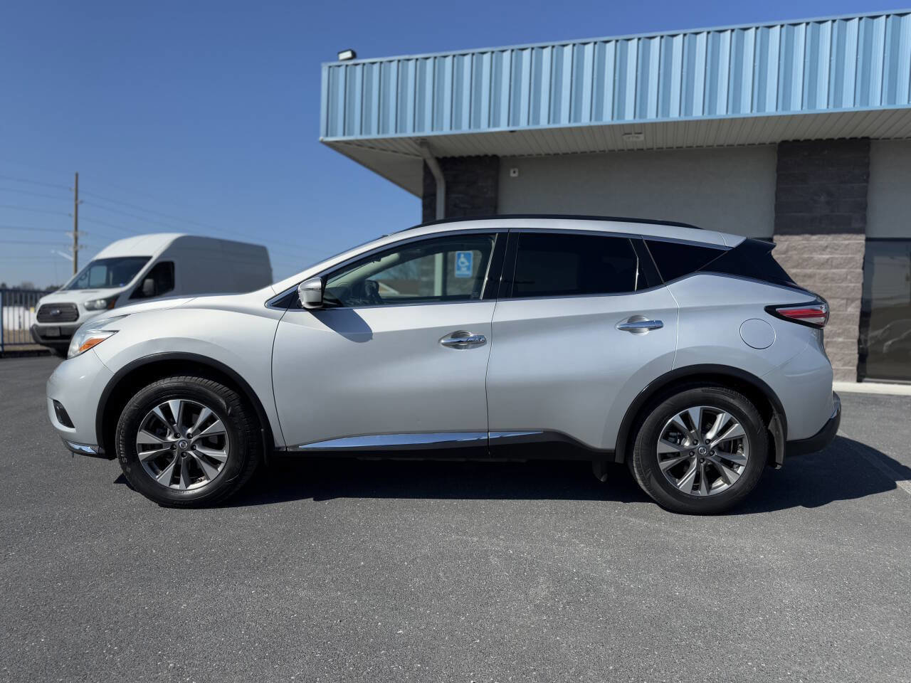 Used 2017 Nissan Murano SV w/ Premium Package image 39