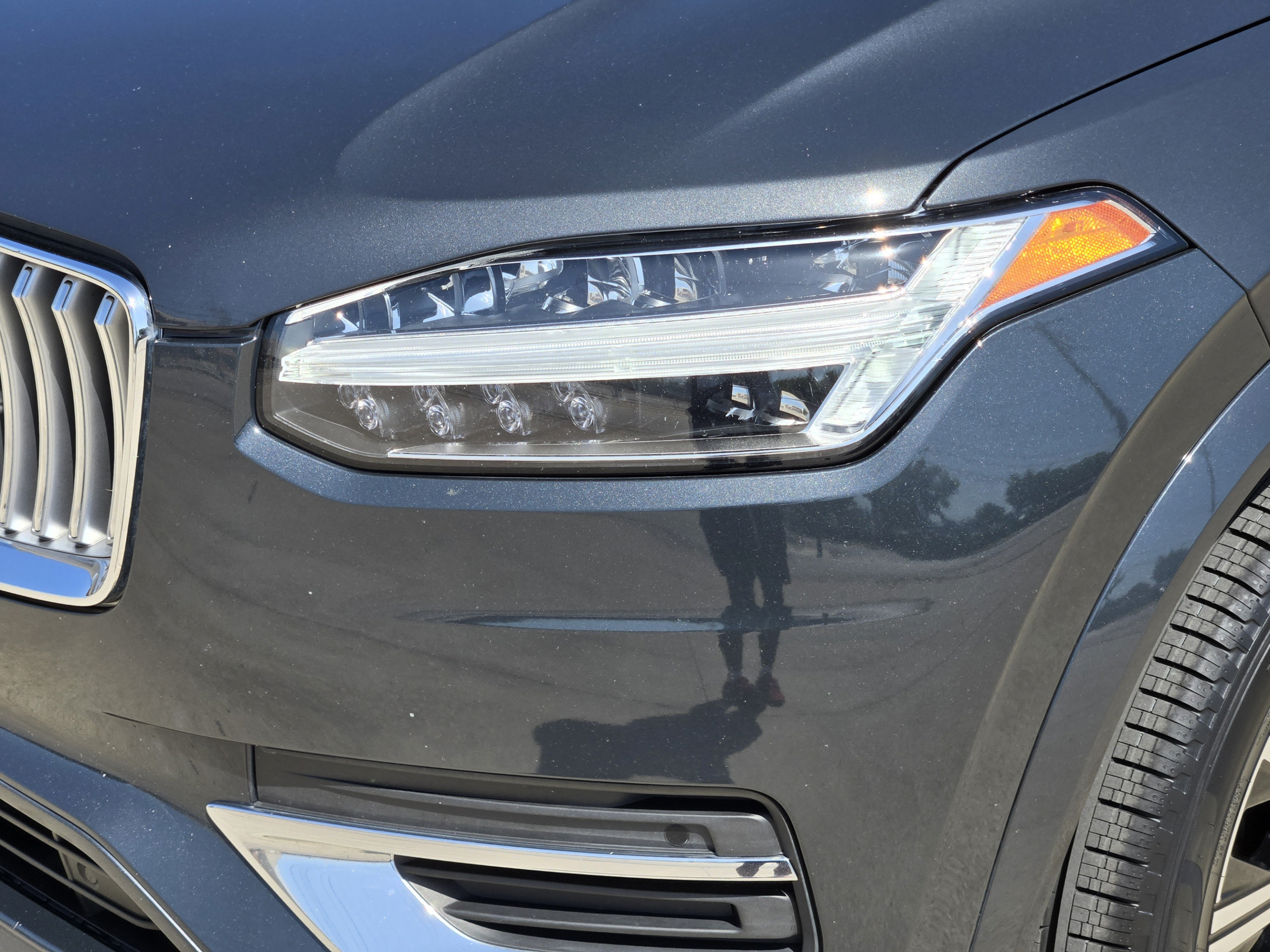 Certified 2022 Volvo XC90 T6 Inscription AWD/4WD image 36