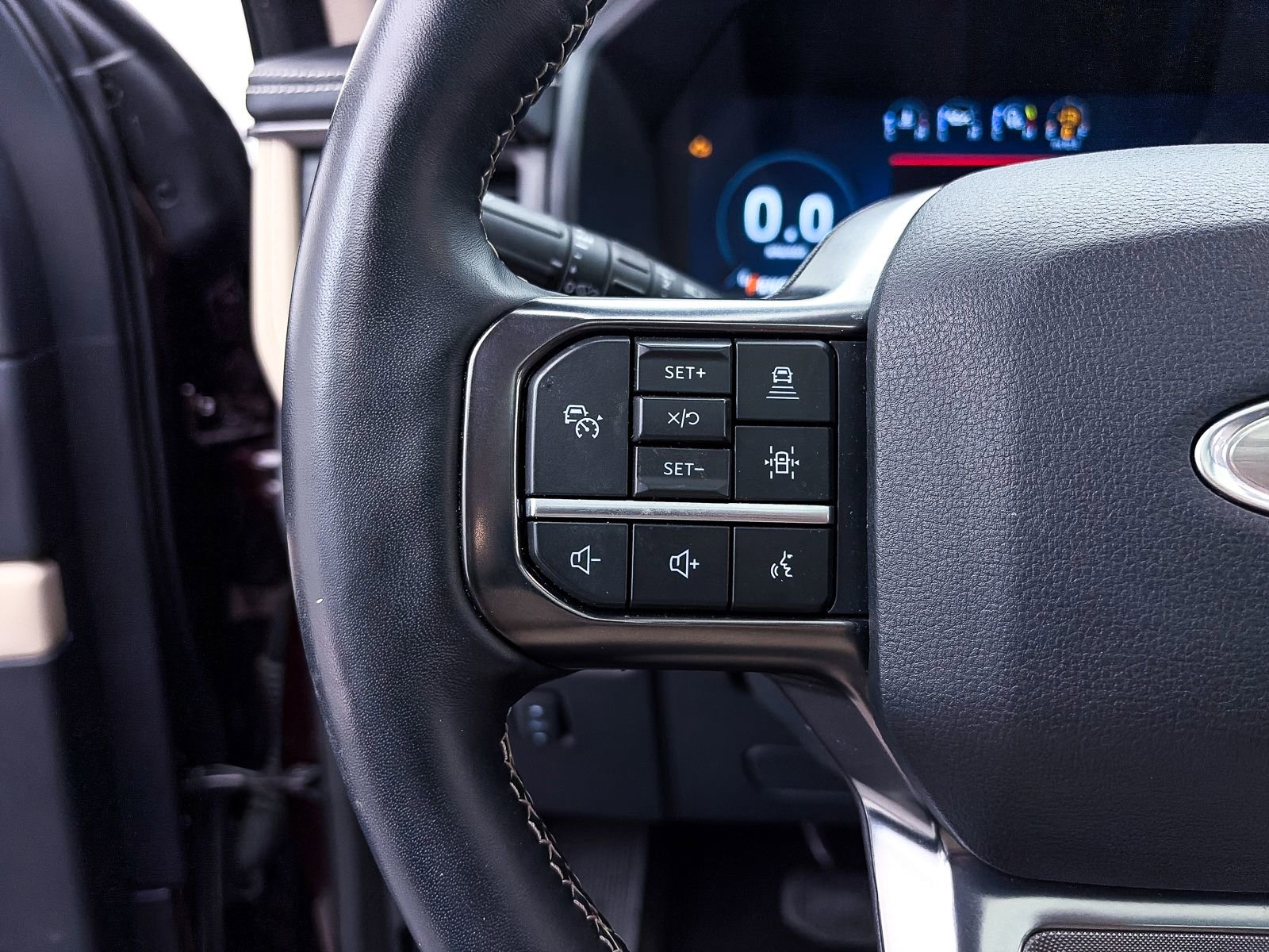 Used 2024 Ford Expedition Platinum AWD/4WD image 33