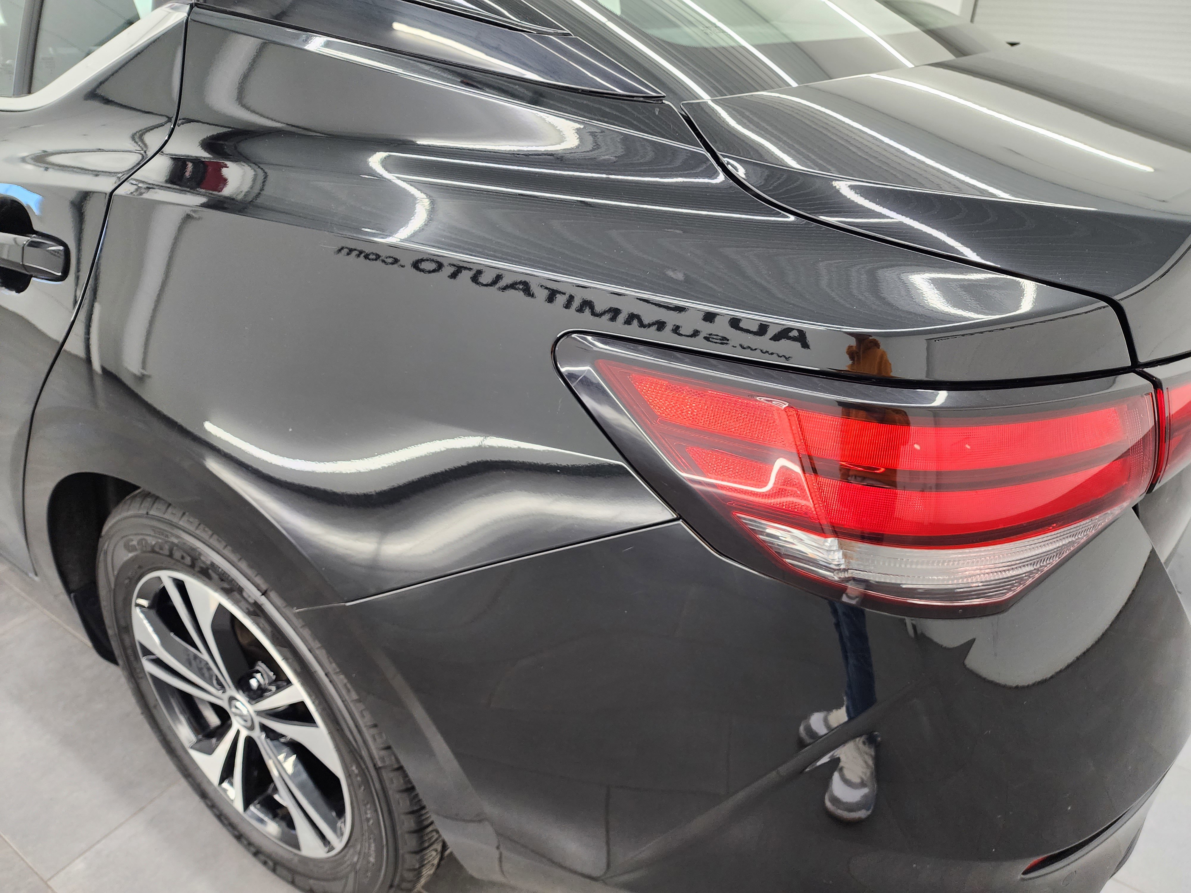 Used 2023 Nissan Sentra SV FWD image 29