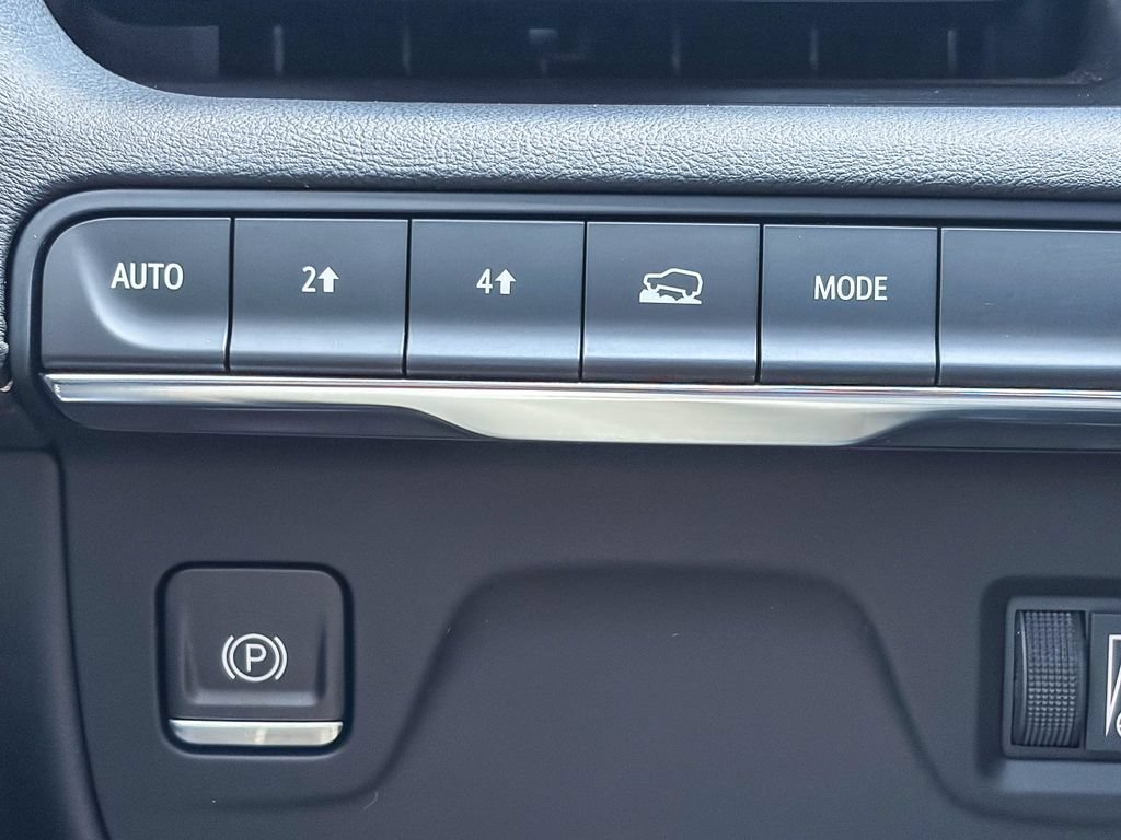 Used 2022 Cadillac Escalade Premium Luxury AWD/4WD image 46
