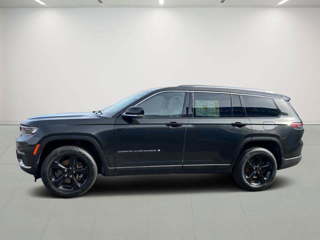 Used 2023 Jeep Grand Cherokee L Limited w/ Trailer Tow Group (B) image 3