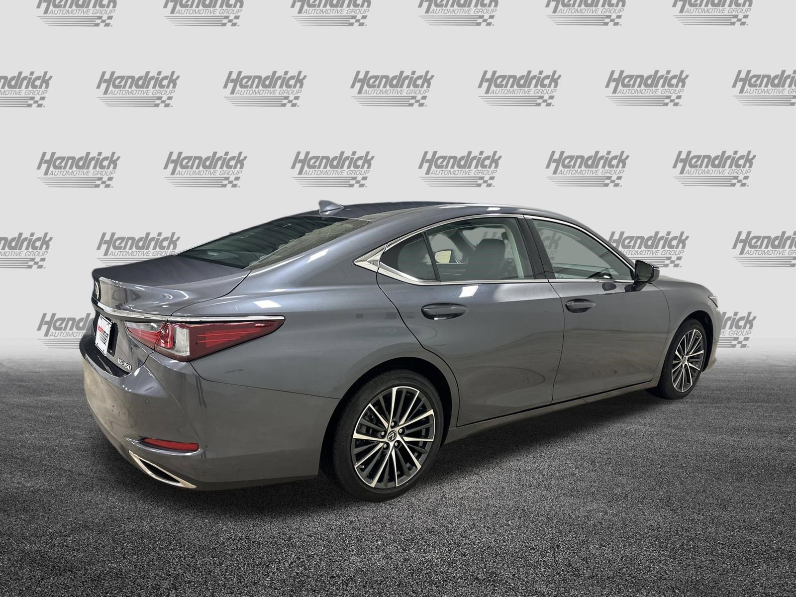 Certified 2023 Lexus ES 350 w/ Premium Package image 10