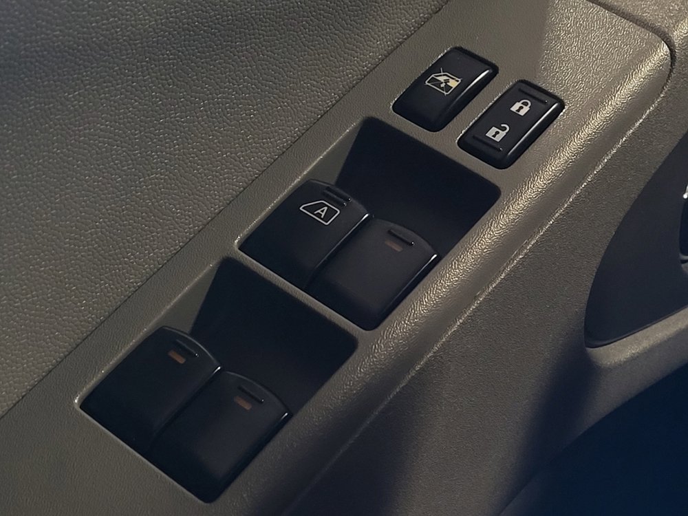 Used 2019 Nissan Frontier SV RWD image 27