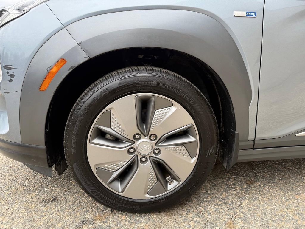 Used 2020 Hyundai Kona Limited w/ Cargo Package image 10