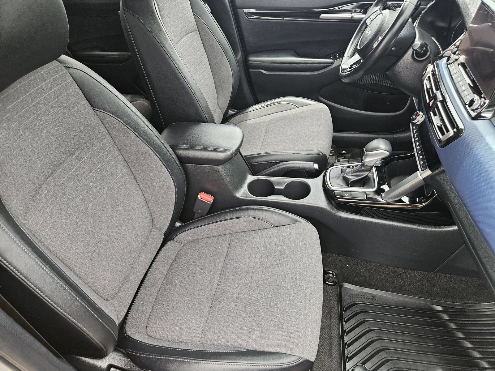 Used 2022 Kia Seltos S FWD image 17