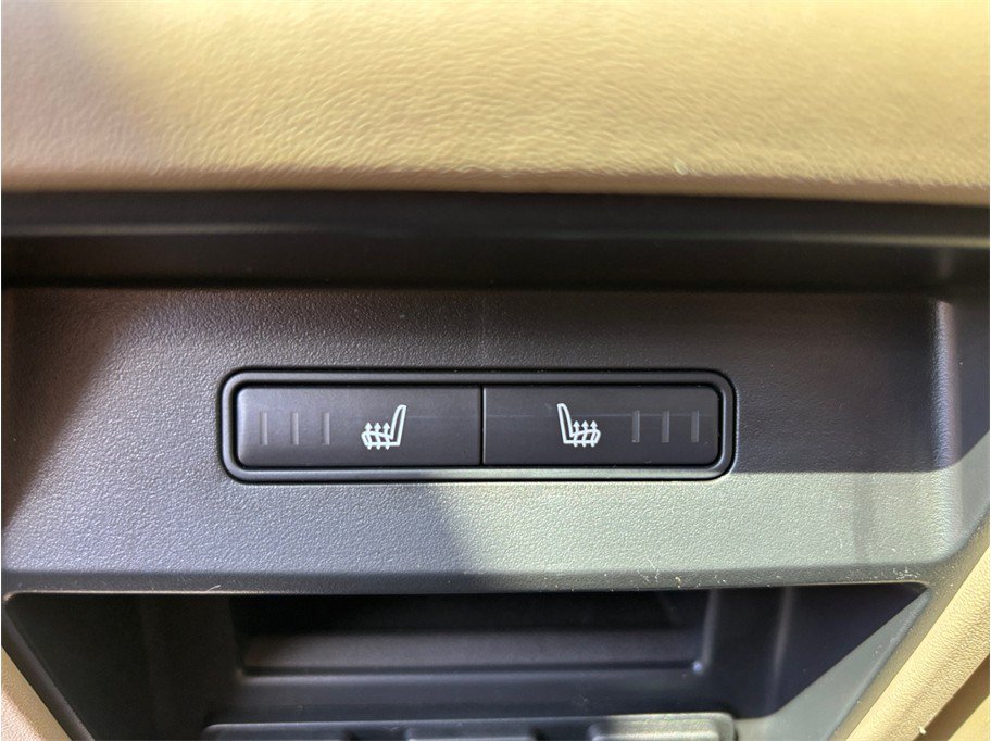 Used 2019 Land Rover Discovery Sport HSE AWD/4WD image 43