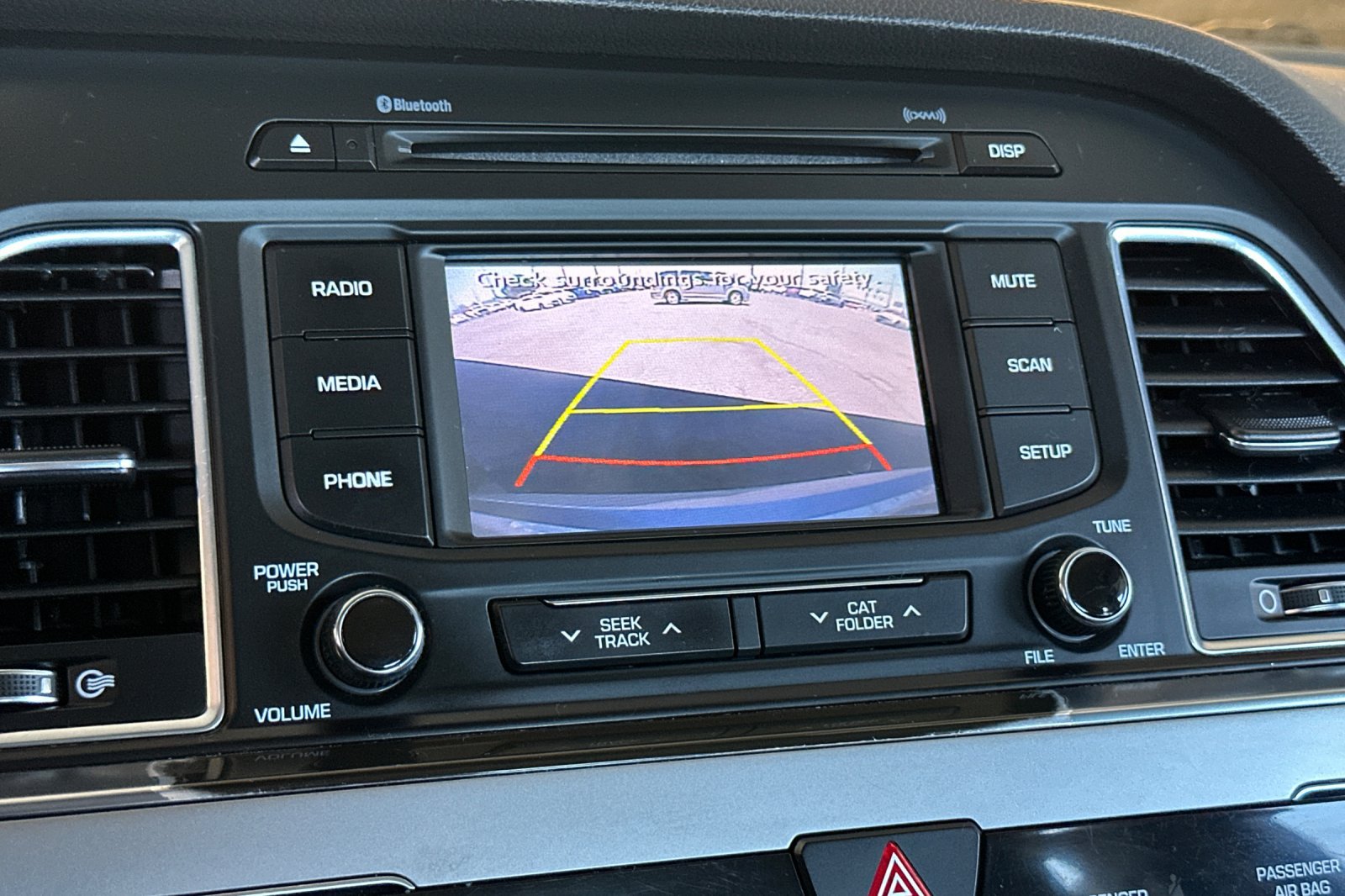 Used 2015 Hyundai Sonata SE w/ Option Group 09 FWD image 18